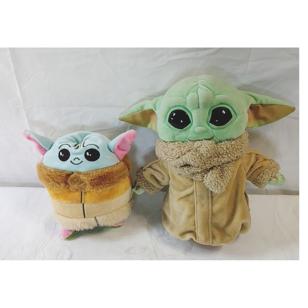 Star Wars Mandalorian Grogu The Child Plush Set Reversible 2pc Green Tan GWH23